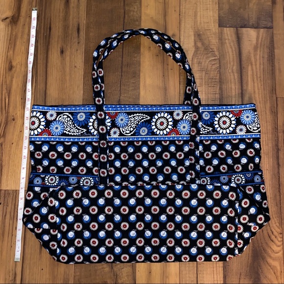 *SOLD*Vera Bradley Large Tote in Night Owl Pattern - Picture 3 of 6